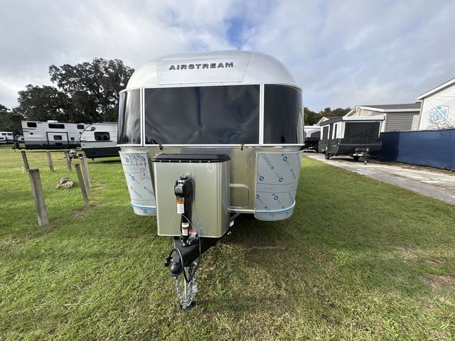 2026 Airstream 25FBT Base