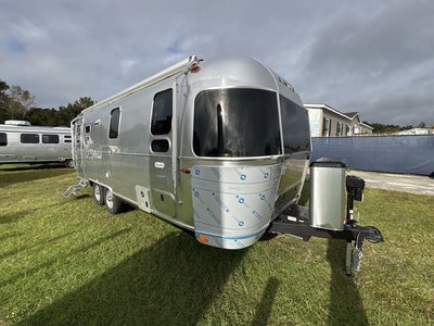 2026 Airstream 25FBT Base