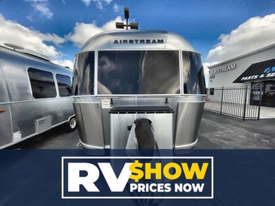 2017 Airstream 23D Base