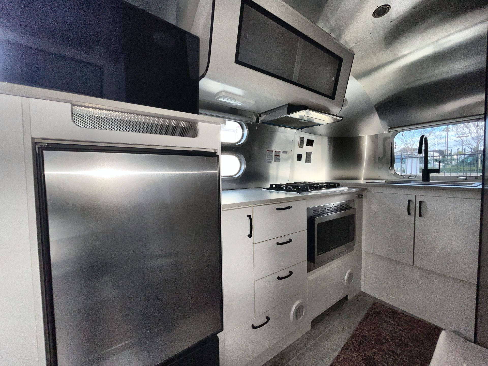 2020 Airstream 20FB Base