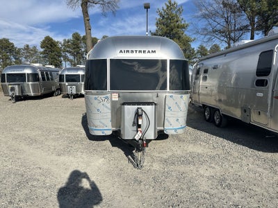 2025 Airstream 20FB Base