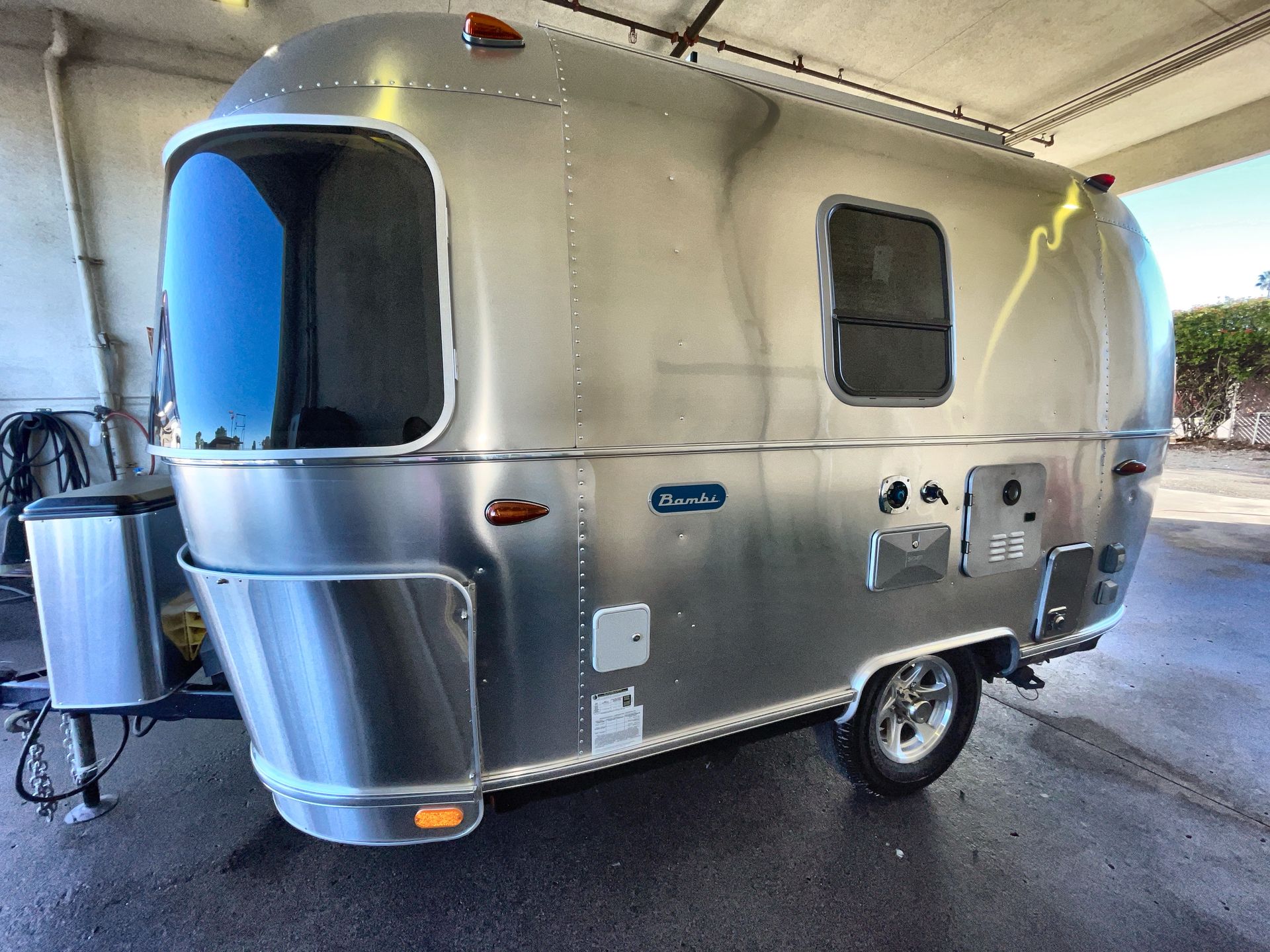 2021 Airstream 16RB Base