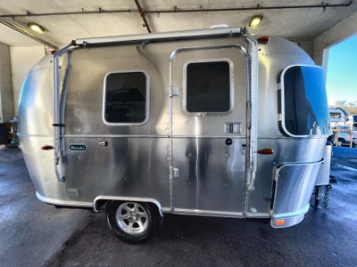 2021 Airstream 16RB Base