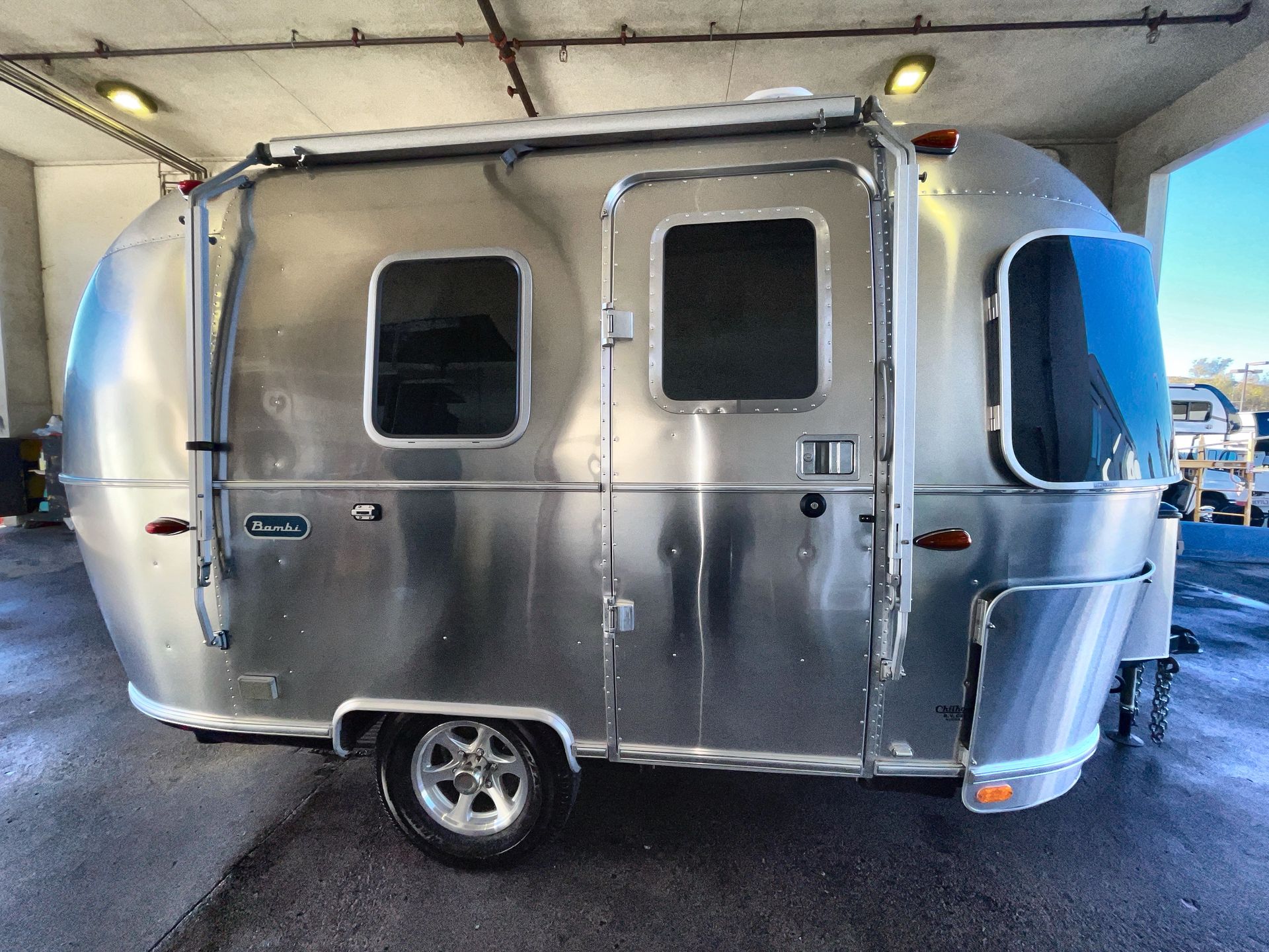 2021 Airstream 16RB Base
