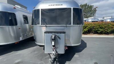 2024 Airstream 16RB Base