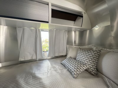 2024 Airstream 16RB Base