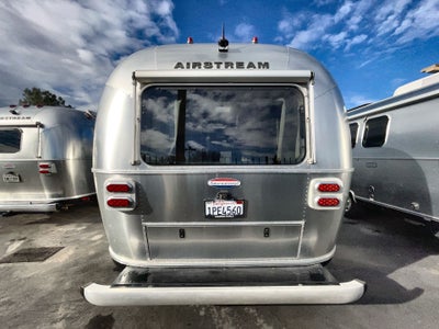 2017 Airstream 30RB (Rear Queen Bed) Base