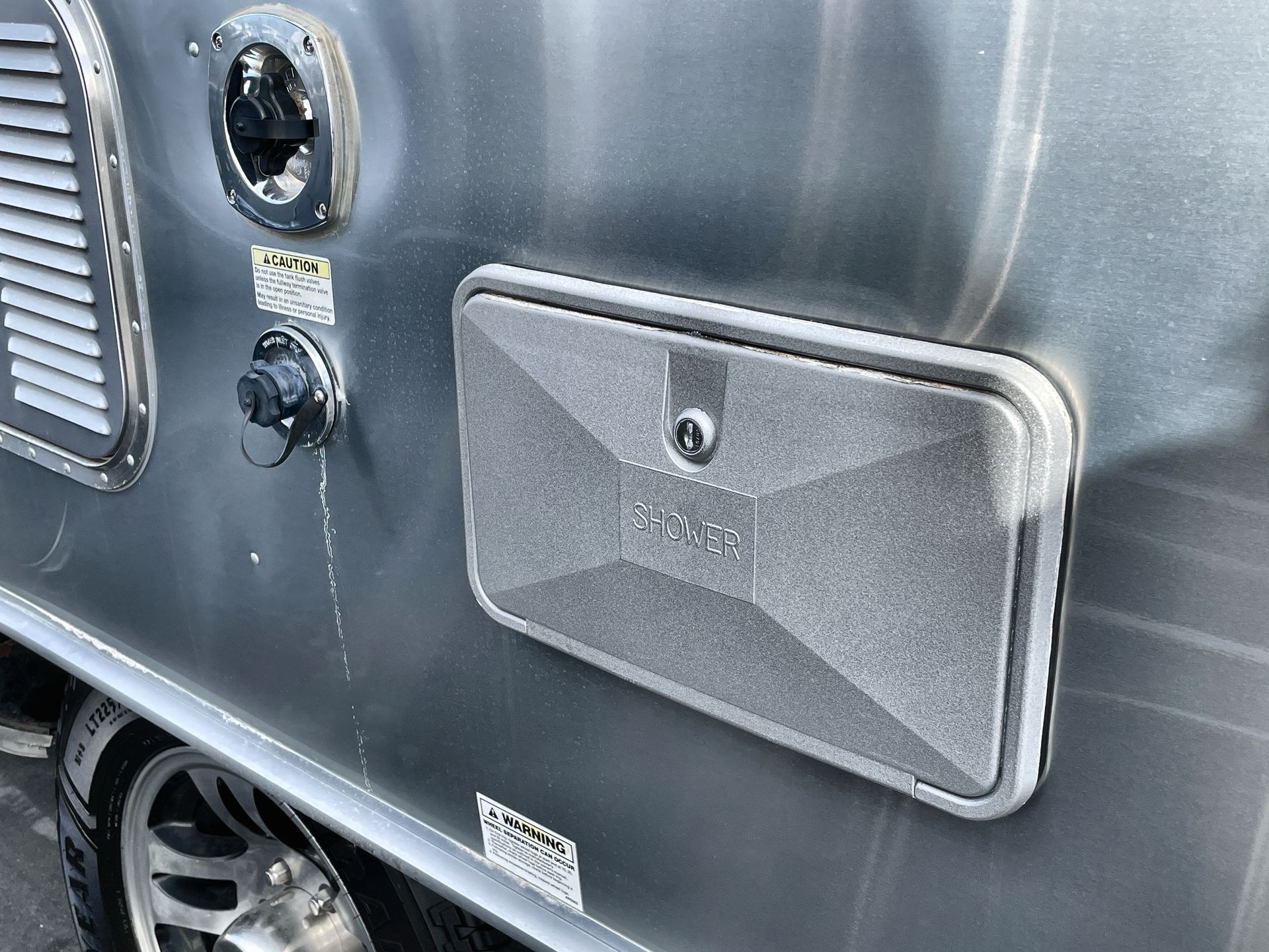 2017 Airstream 30RB (Rear Queen Bed) Base