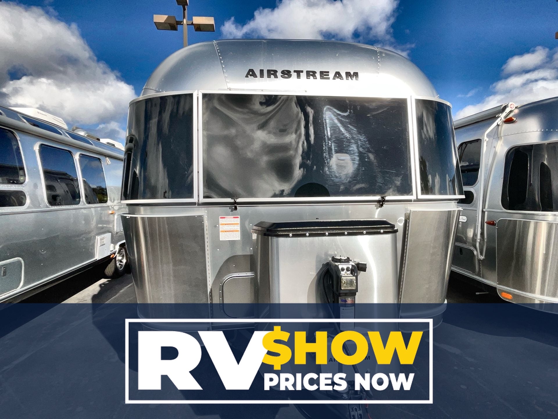 2025 Airstream 25FB TWIN REAR HATCH Base