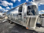 2025 Airstream 25FB TWIN REAR HATCH Base