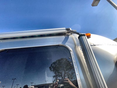 2024 Airstream 27FBT Base