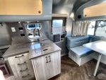 2024 Airstream 27FBT Base
