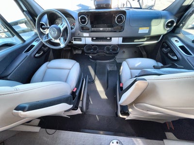 2026 Airstream Murphy Suite Base