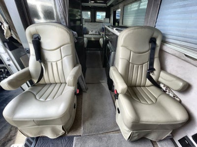 2014 Airstream LOUNGE Base