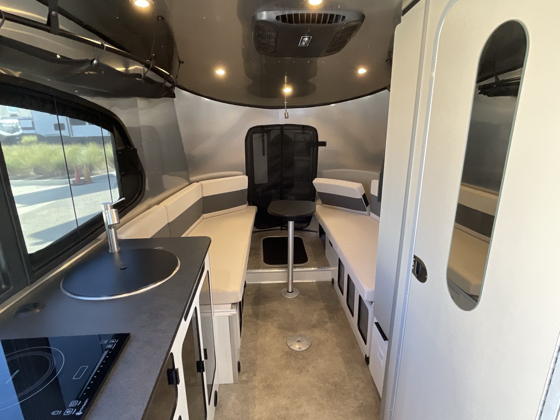 2026 Airstream 20Xe Base