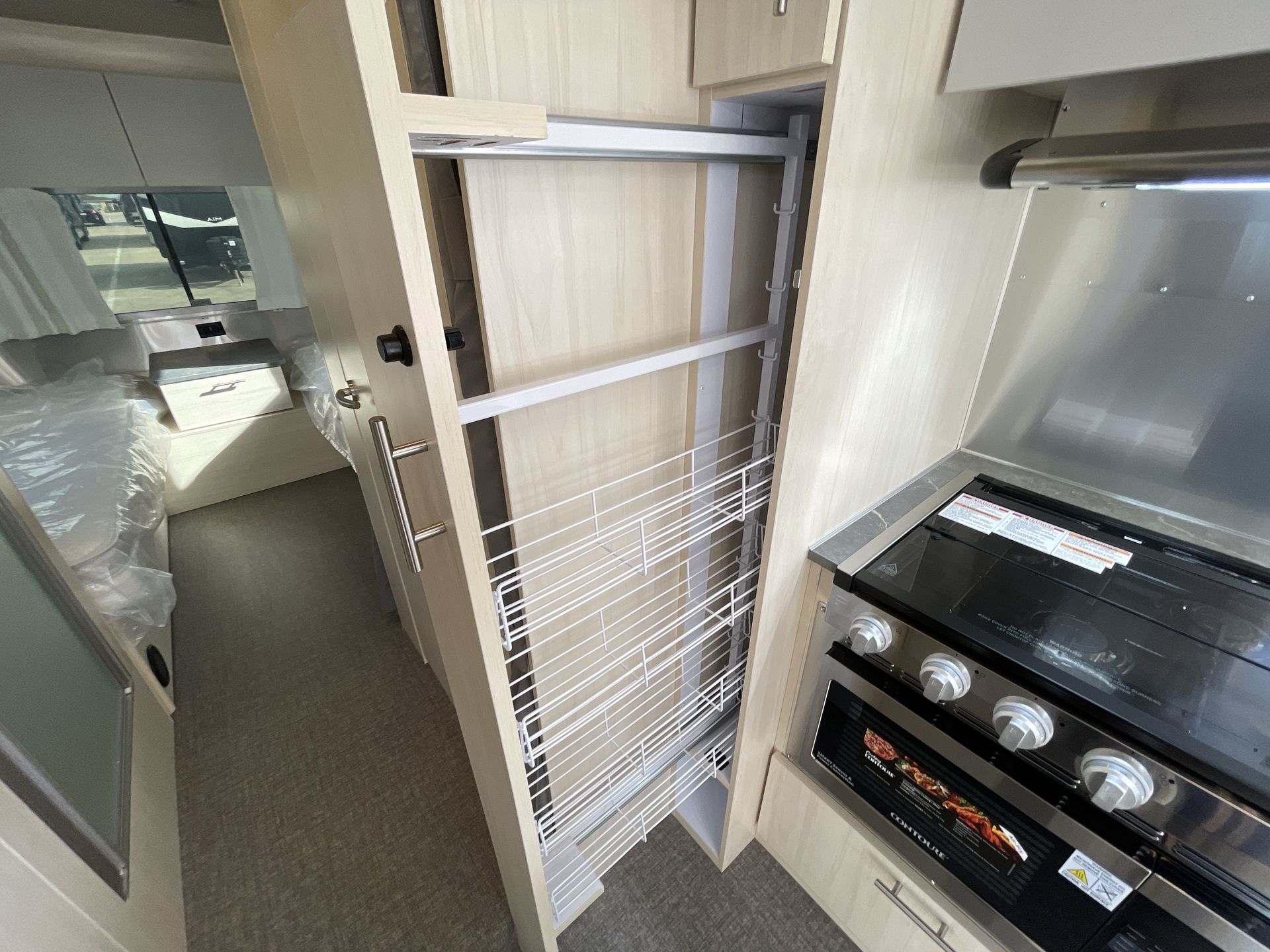 2026 Airstream 25FBT Base