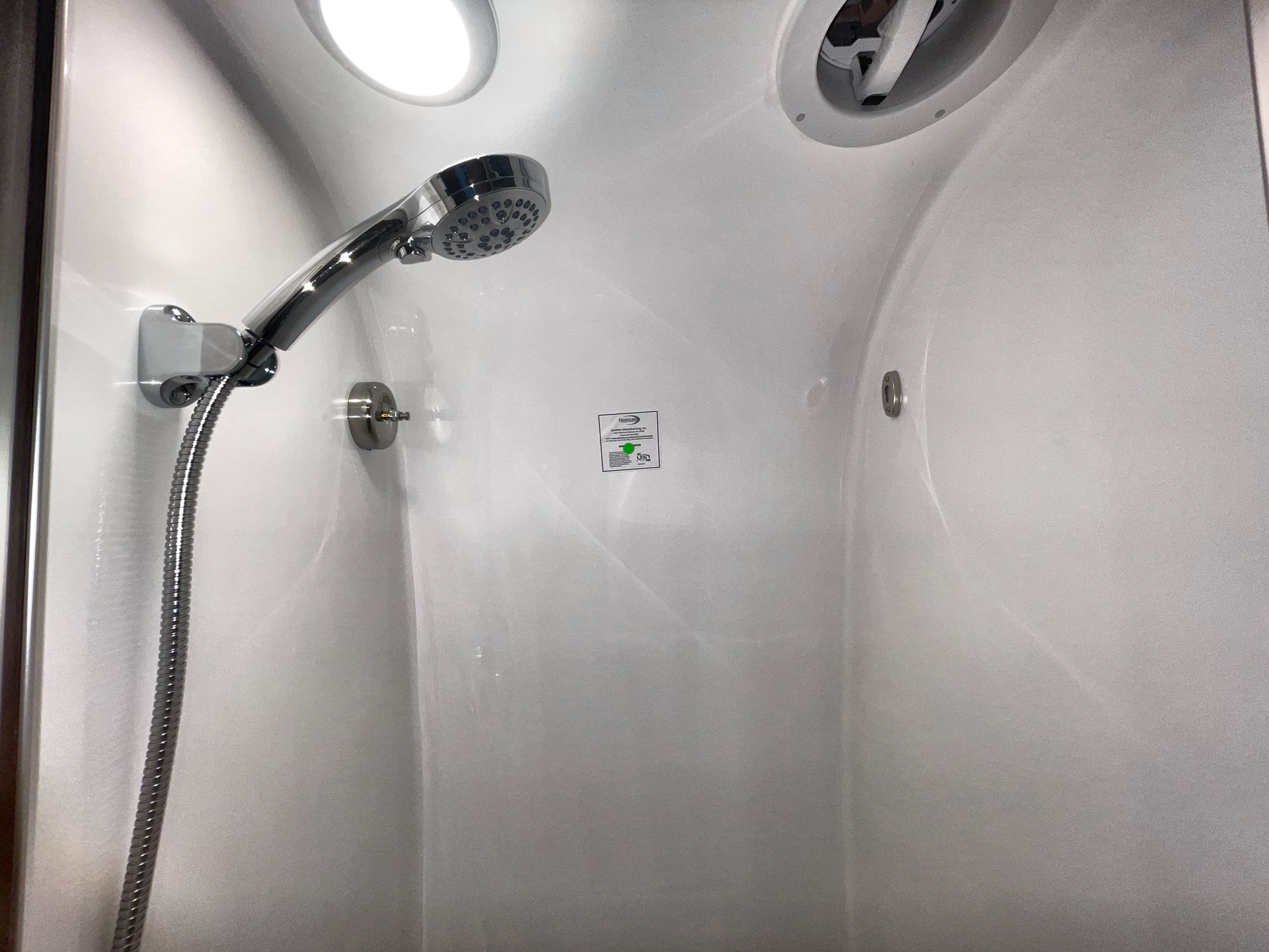 2026 Airstream 25FBT Base