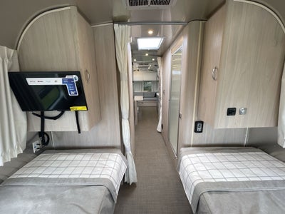 2026 Airstream 30RBT Base