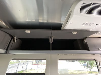 2026 Airstream 24GL 4x2 Passenger Base