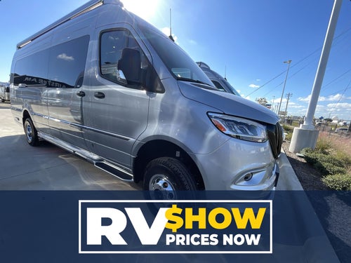 2026 Airstream 24GL Tommy Bahama Base