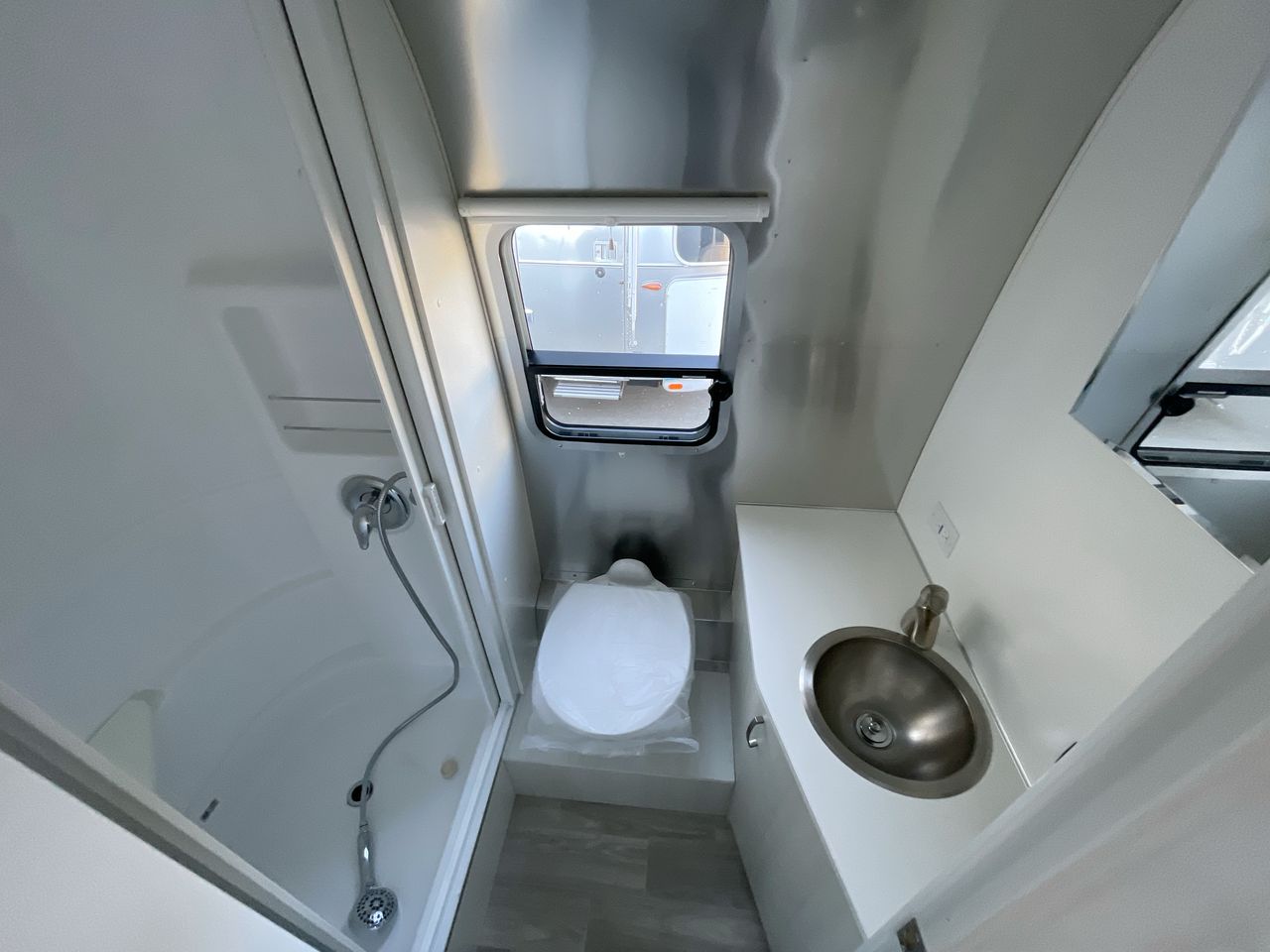 2025 Airstream 20FB Base