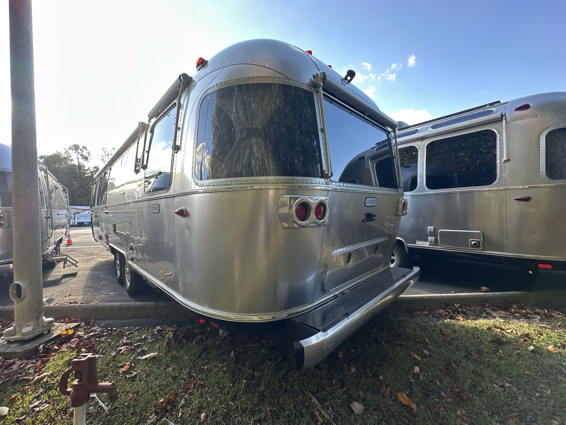 2025 Airstream 30RBQ Base