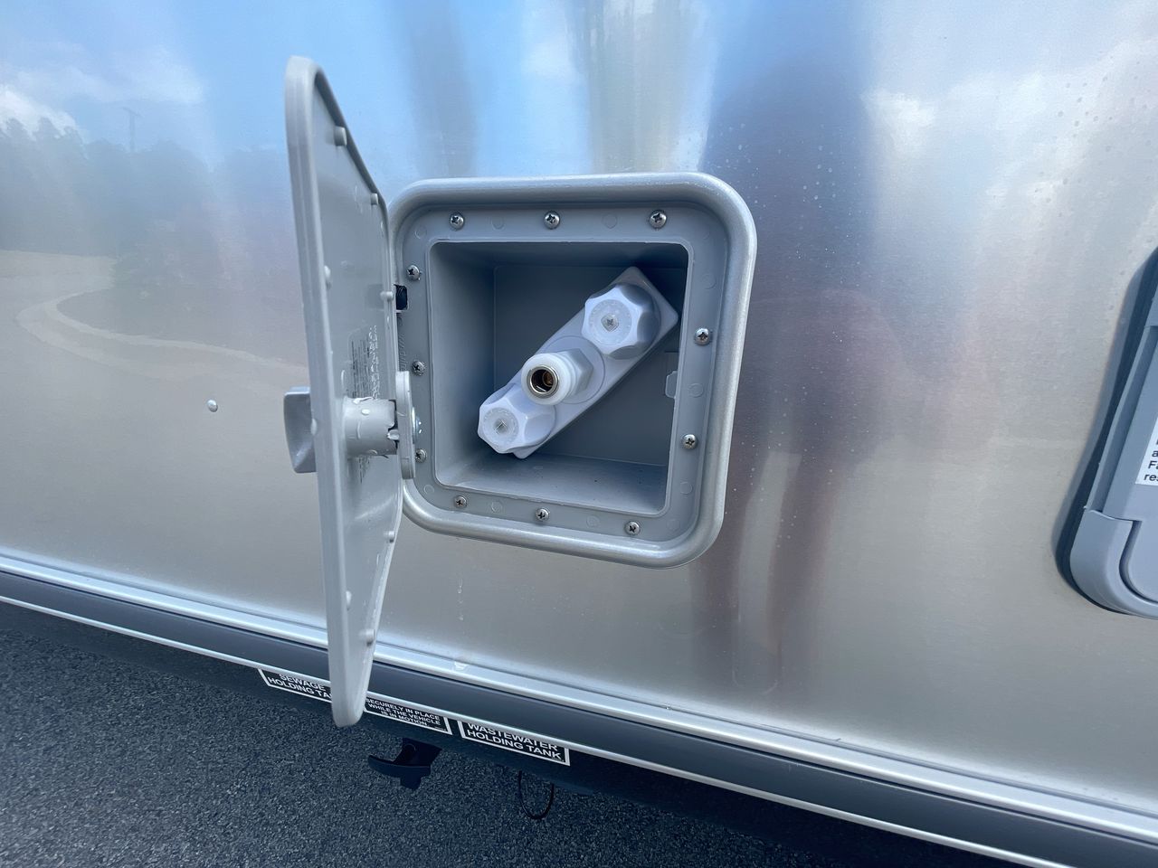 2026 Airstream 25FBQ Base