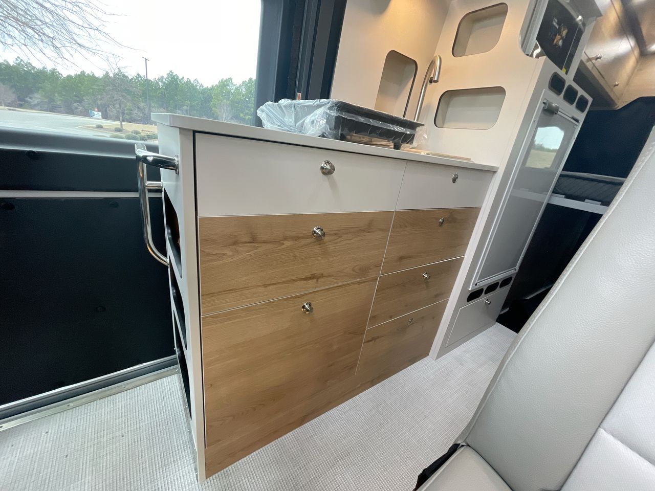 2026 Airstream Rangeline Base