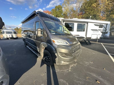 2026 Airstream Rangeline Base