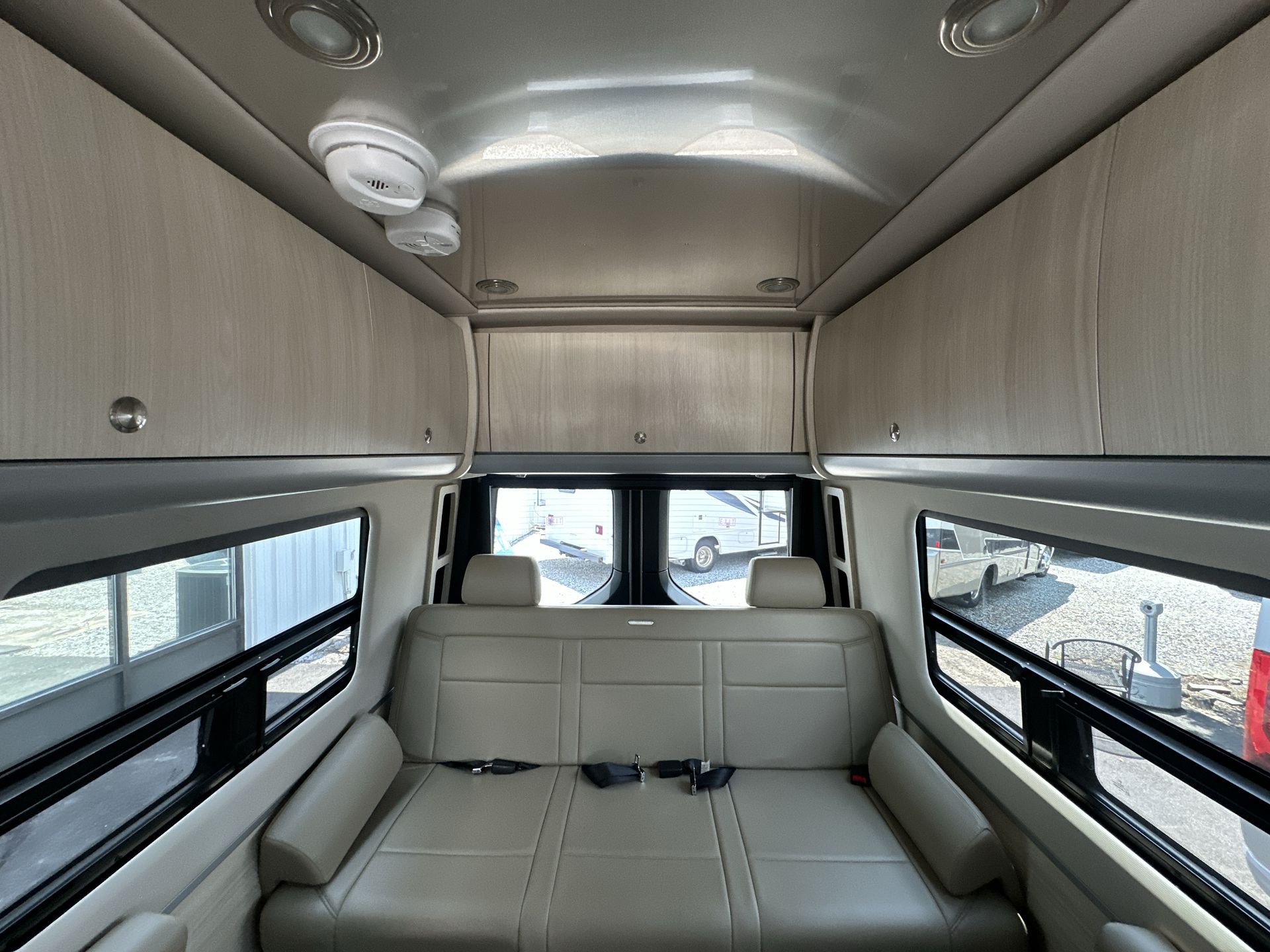2025 Airstream 24GL Base