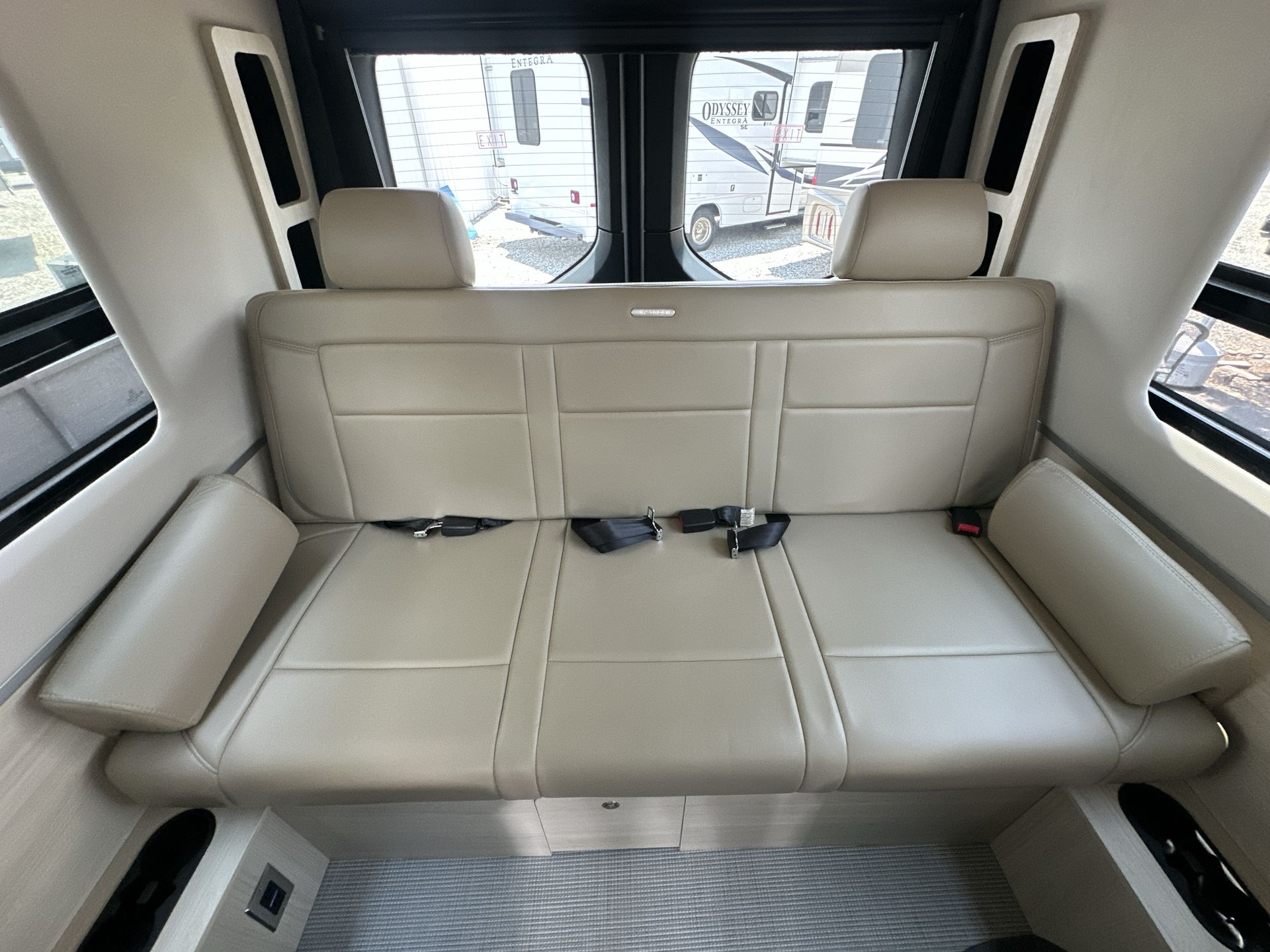 2025 Airstream 24GL Base