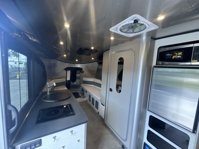 2026 Airstream 20Xe Base