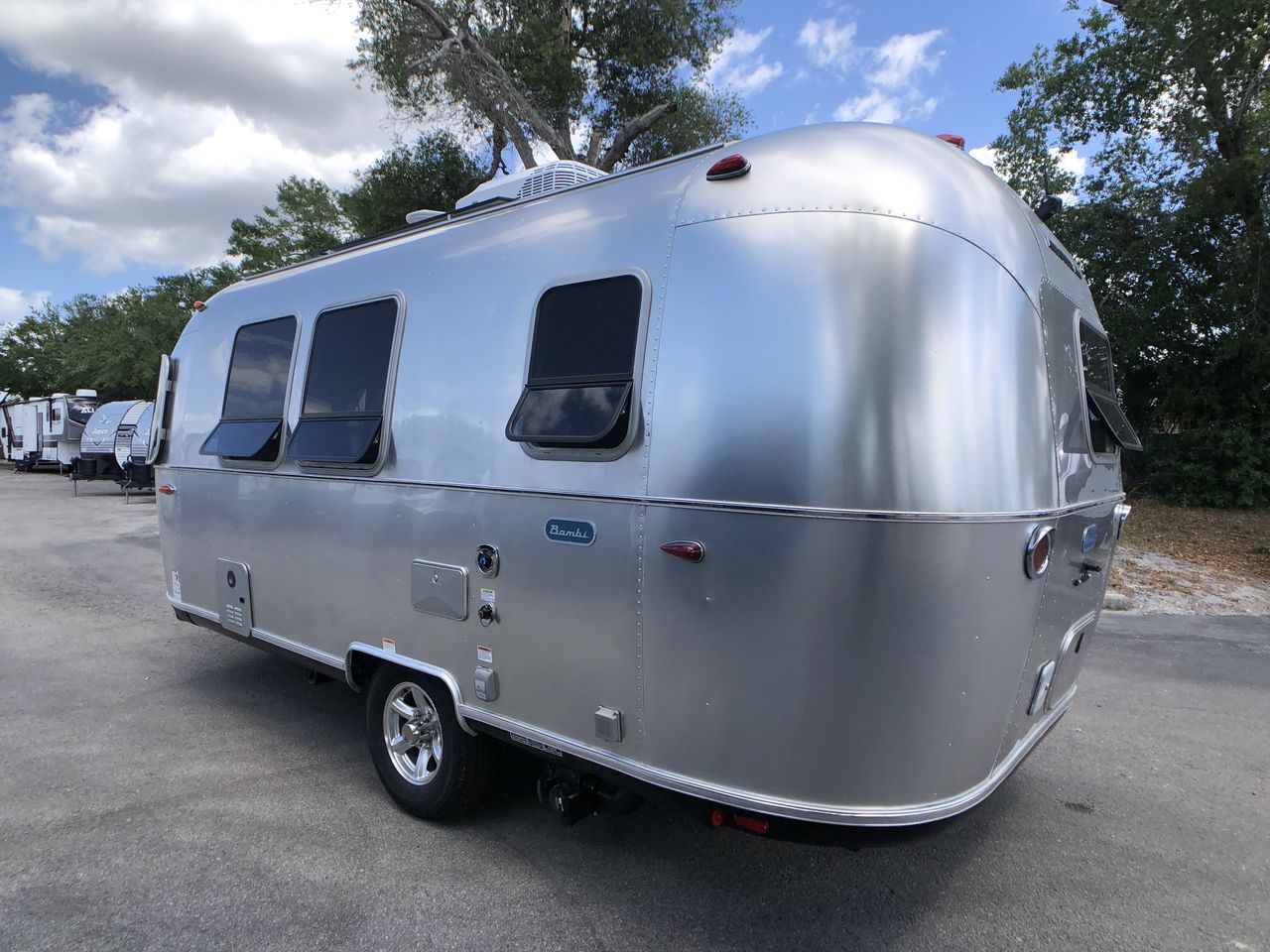 2025 Airstream 20FB Base