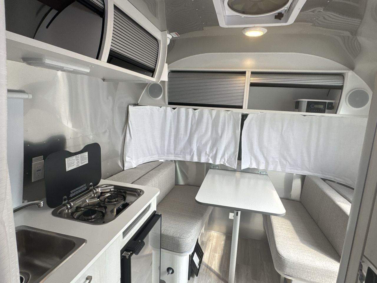 2025 Airstream 16RB Base