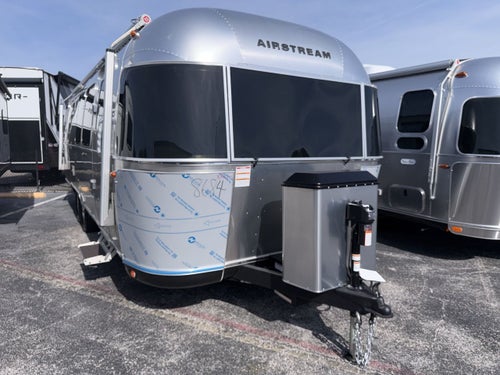 2026 Airstream 28RBQ Base