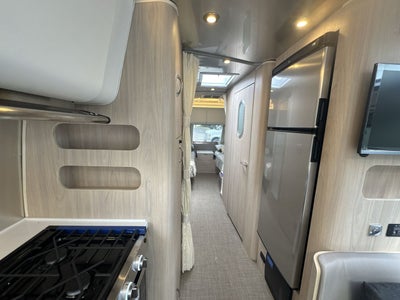2026 Airstream 30RBT Base