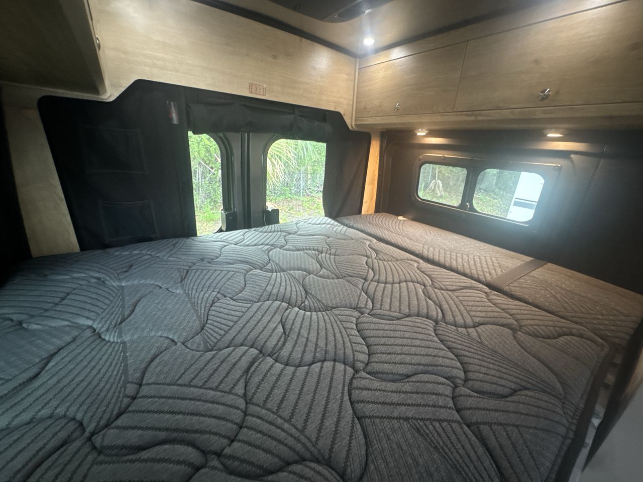 2026 Airstream Rangeline Base
