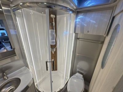 2026 Airstream Murphy Suite Base