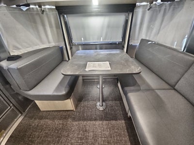 2026 Airstream 25FBT Base