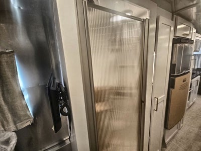 2026 Airstream 28RBQ Base