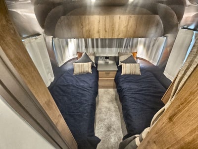 2026 Airstream 25FBT Base