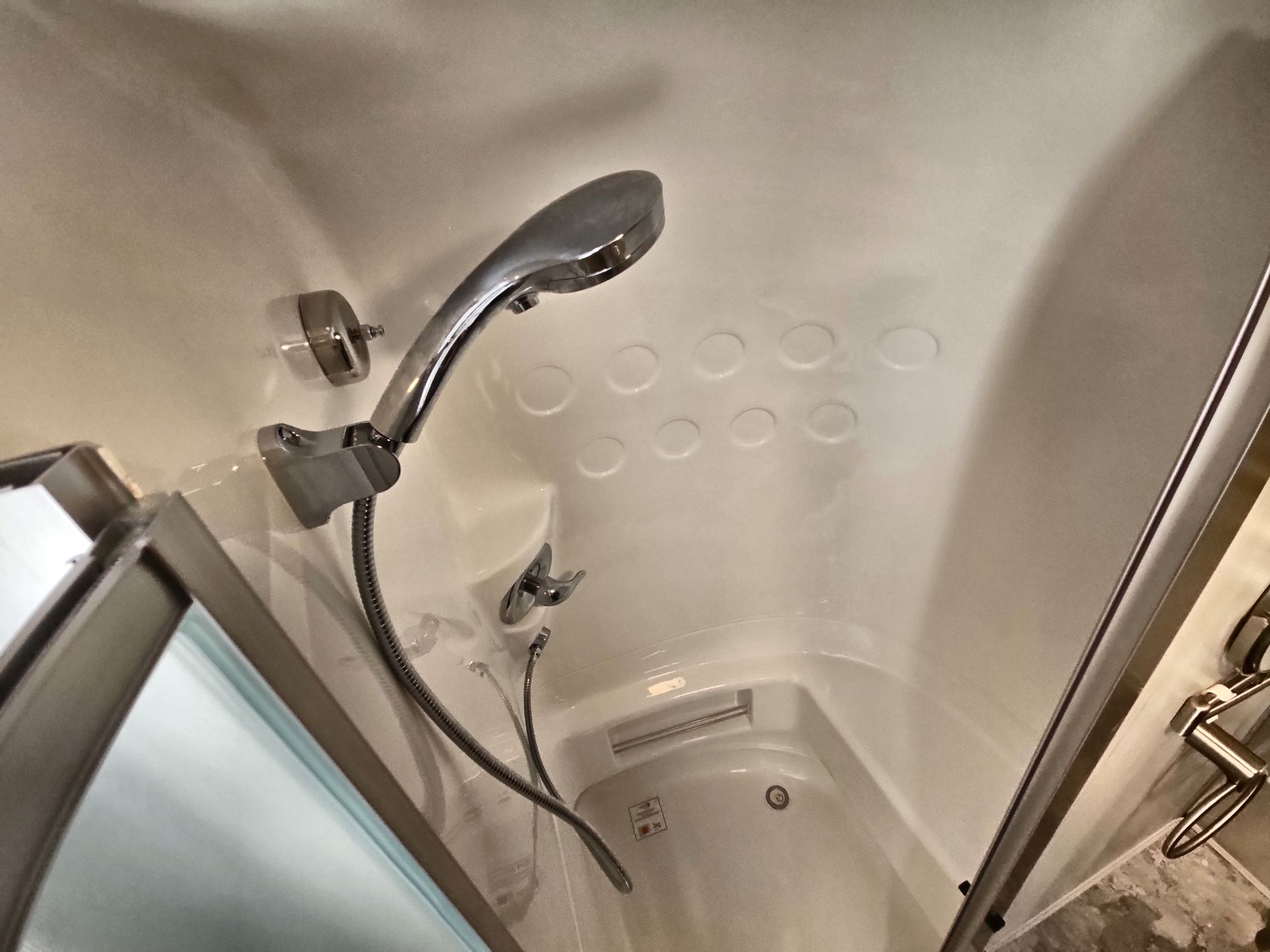 2025 Airstream 23FBQ Base