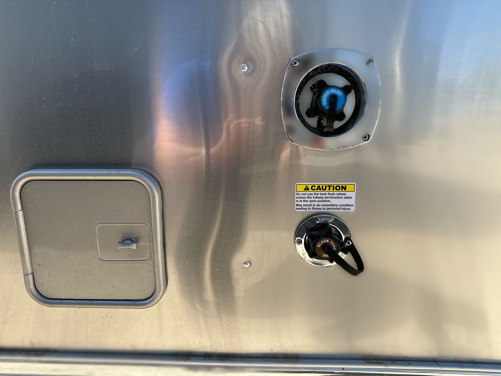 2025 Airstream 22FB Base