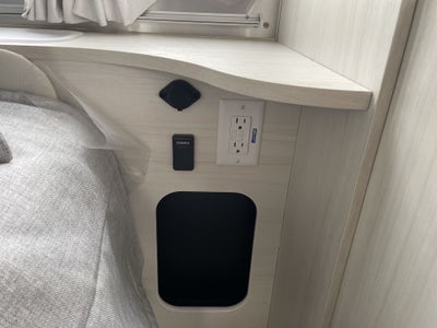 2025 Airstream 22FB Base