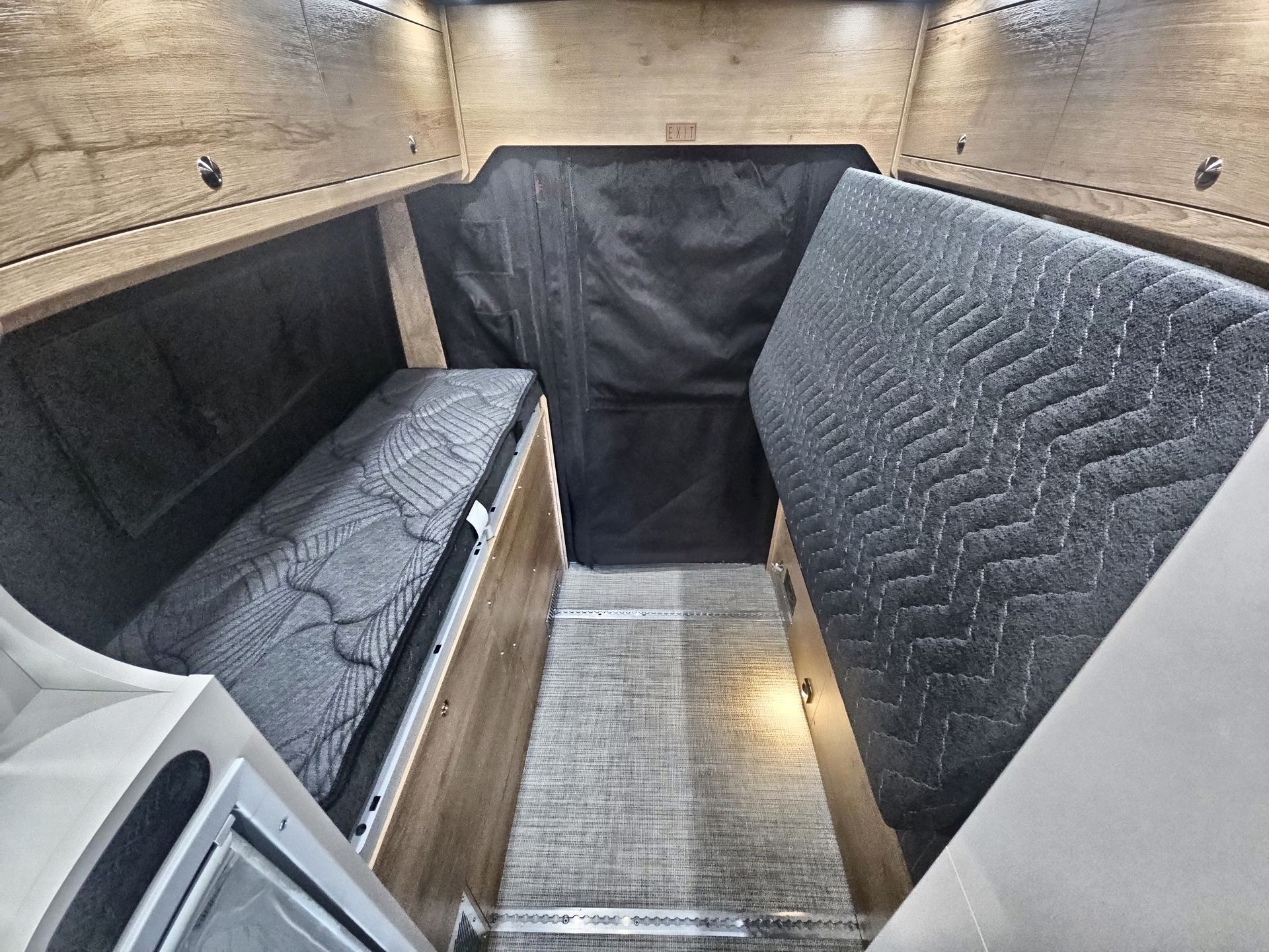 2026 Airstream Rangeline Base