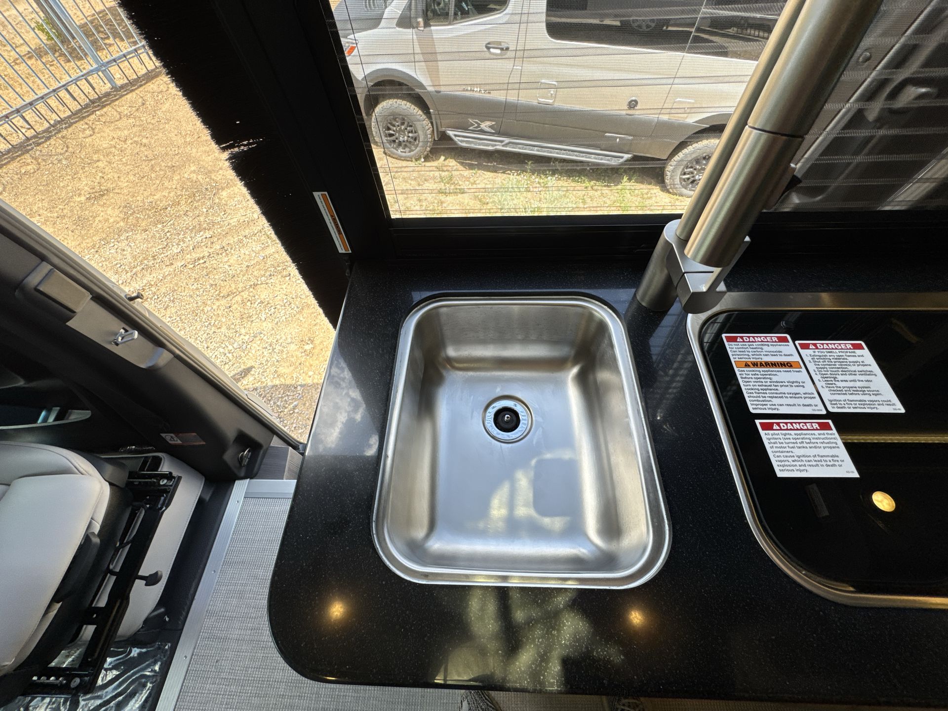 2025 Airstream 19 Base