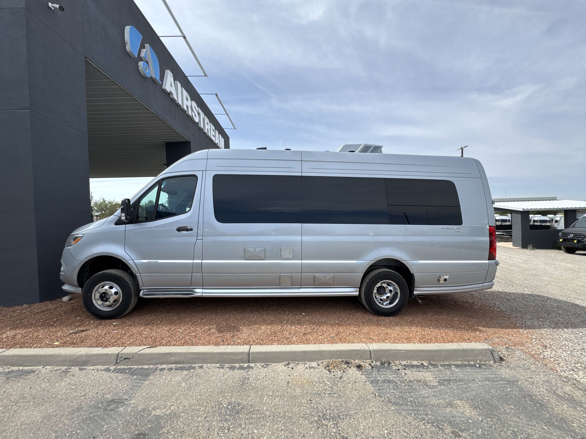 2025 Airstream 24GT Base