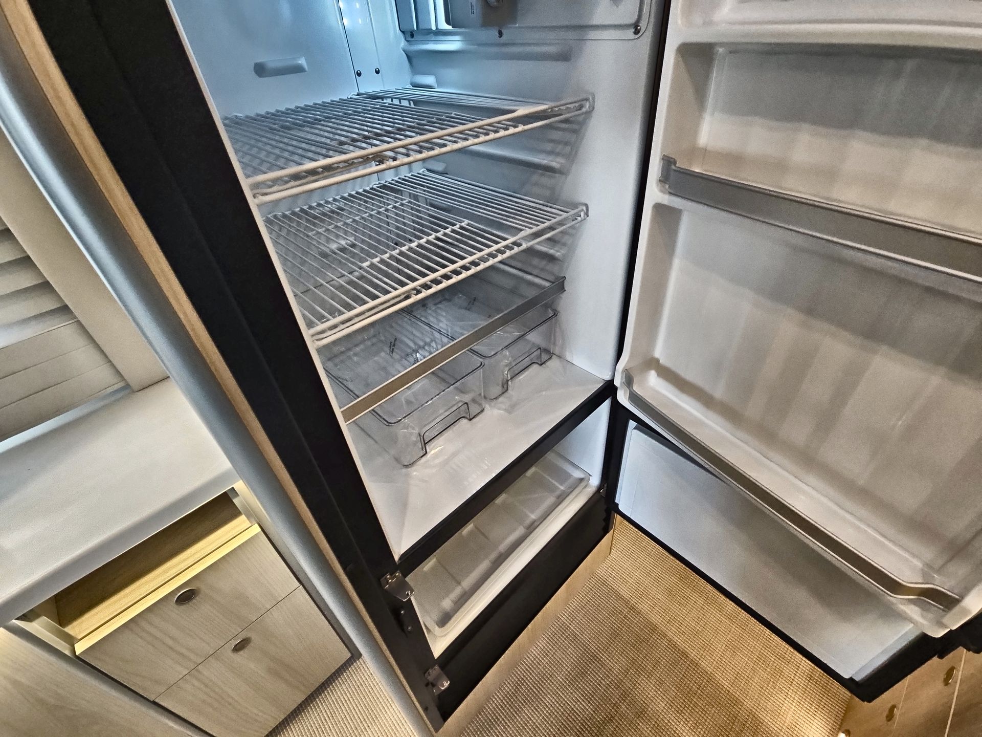 2026 Airstream Murphy Suite Base