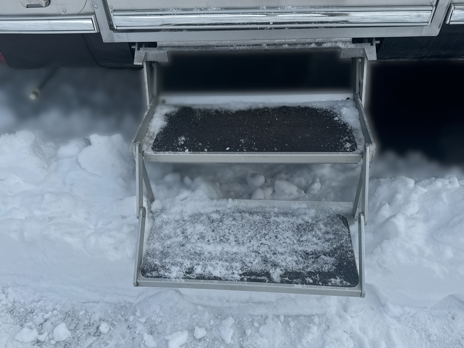 2025 Airstream 27FBQ Base