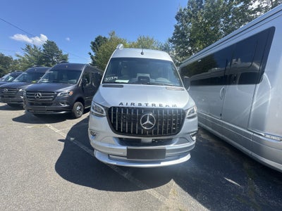 2026 Airstream 24GL Base